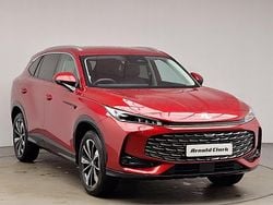 Red Used 2025 MG HS Trophy SUV | £20,998 (Expensive)