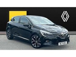 Black Used 2021 Renault Clio V Version S Hatchback | £12,628 (Fair price)