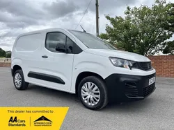 White Used 2022 Peugeot Partner MPV | £7,495 (Good price)