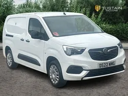 White Used 2022 Vauxhall Combo Sportive MPV | £11,999 (Fair price)