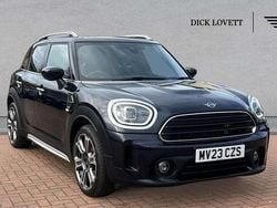 Black Used 2023 Mini Cooper Countryman Exclusive SUV | £27,995 (Expensive)
