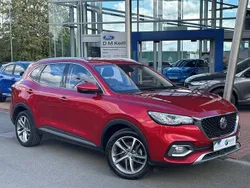 Red Used 2023 MG HS Excite SUV | £14,466 (Fair price)