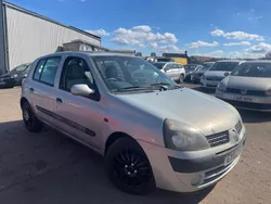 Silver Used 2002 Renault Clio II Expression+ Hatchback | £995 (Fair price)