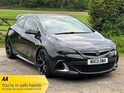 Black Used 2013 Vauxhall Astra GTC S Coupe | £7,671 (Fair price)