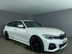 White Used 2020 BMW 320 M Sport Estate | £25,999 (Fair price)