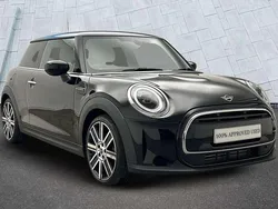 Black Used 2021 Mini Cooper Exclusive Hatchback | £17,495 (Fair price)
