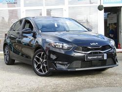 Black Used 2022 Kia Ceed 3 Hatchback | £14,400 (Fair price)