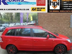 Red Used 2012 Vauxhall Zafira MPV | £2,750 (Good price)