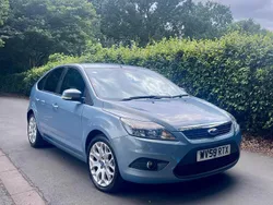 Blue Used 2010 Ford Focus Zetec Hatchback | £2,000 (Fair price)