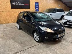 Black Used 2011 Ford Fiesta Zetec Hatchback | £2,499 (Fair price)