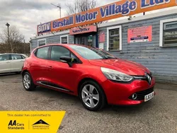 Red Used 2013 Renault Clio IV Dynamique Hatchback | £4,295 (Fair price)