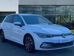 Pure white Used 2023 VW Golf VIII Edition Hatchback | £19,832 (Fair price)