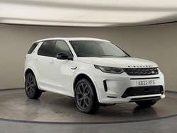 Fuji white Used 2022 Land Rover Discovery Sport SE Dynamic SUV | £33,200 (Fair price)