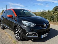 Black Used 2014 Renault Captur Dynamique SUV | £4,495 (Good price)