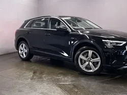 Black Used 2022 Audi e-tron Business SUV | £18,999 (Super price)
