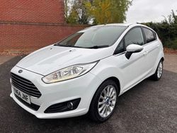Frozen white Used 2015 Ford Fiesta Titanium X Hatchback | £7,995 (Expensive)