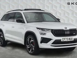 Moon white metallic Used 2024 Skoda Kodiaq vRS SUV | £38,920 (Fair price)