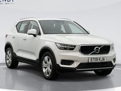 Used 2021 Volvo XC40 Momentum SUV | £17,799 (Good price)