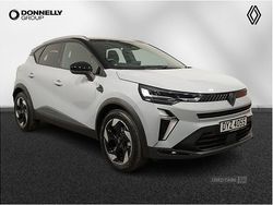 Ceramic grey New 2025 Renault Captur Techno SUV | £22,985 (Fair price)