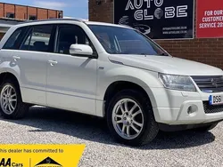 White Used 2011 Suzuki Grand Vitara SZ-T SUV | £4,490 (Fair price)