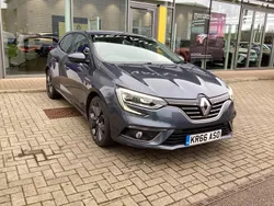 Titanium grey Used 2016 Renault Mégane III Signature Hatchback | £8,795 (Super price)