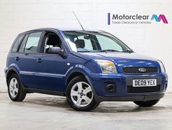 Blue Used 2009 Ford Fusion Zetec Hatchback | £2,495 (Fair price)