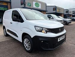 White Used 2021 Peugeot Partner Premium Van | £9,850 (Fair price)