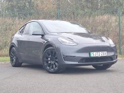 Grey Used 2022 Tesla Model Y Long Range AWD SUV | £25,998 (A bit pricey)
