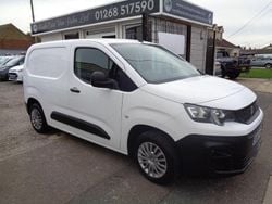 White Used 2019 Peugeot Partner Van | £5,795 (Expensive)