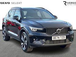 Onyx black Used 2024 Volvo XC40 Plus SUV | £30,890 (Fair price)