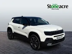White/black New 2025 Jeep Avenger Summit SUV | £26,500 (Fair price)