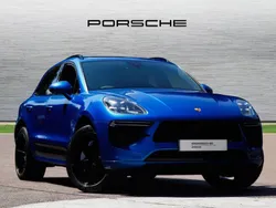 Sapphire blue metallic Used 2019 Porsche Macan Turbo SUV | £51,900