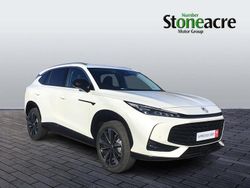 White New 2025 MG HS Trophy SUV | £26,495 (Expensive)
