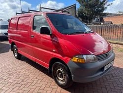 Red Used 2006 Toyota HiAce Van | £3,195 (Good price)