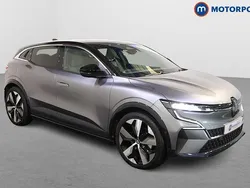 Grey Used 2025 Renault Mégane Komfort Hatchback | £24,199 (Fair price)