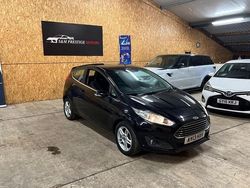 Black Used 2013 Ford Fiesta Zetec Hatchback | £3,199 (Fair price)