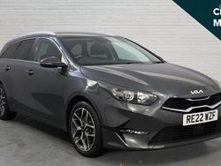 Grey Used 2022 Kia Ceed Hatchback | £14,191 (Fair price)