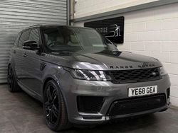 Grey Used 2018 Land Rover Range Rover Sport HSE SUV | £26,489 (Expensive)