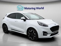 White Used 2022 Ford Puma Gen-E ST-Line X Hatchback | £15,225 (Fair price)