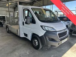 White Used 2022 Peugeot Boxer Van | £10,995 (Fair price)