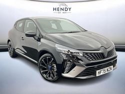 Diamond black New 2025 Renault Clio V Esprit Alpine Hatchback | £18,599 (Good price)