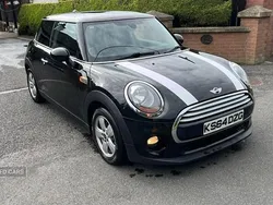 Black Used 2015 Mini Cooper D Hatch Hatchback | £5,195 (Fair price)