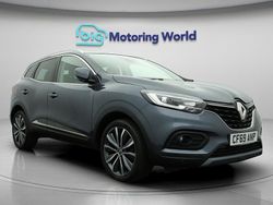 Grey Used 2020 Renault Kadjar Iconic SUV | £10,300 (Fair price)