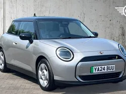 Silver Used 2024 Mini Cooper SE Hatch Hatchback | £25,999