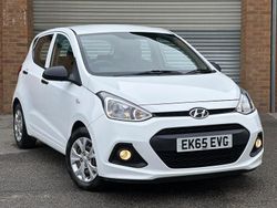 White Used 2015 Hyundai i10 Hatchback | £6,495 (Fair price)