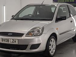 Silver Used 2008 Ford Fiesta Style Hatchback | £2,400 (Fair price)