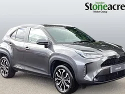 Used 2022 Toyota Yaris Hybrid Design SUV | £19,500 (Good price)
