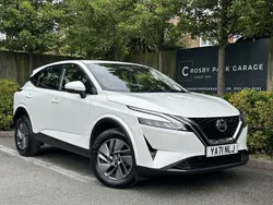 White Used 2022 Nissan Qashqai Acenta Premium SUV | £18,500 (A bit pricey)