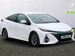 White Used 2018 Toyota Prius Hatchback | £14,799 (Good price)