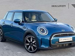 Blue Used 2023 Mini Cooper Exclusive Hatchback | £25,325 (Fair price)